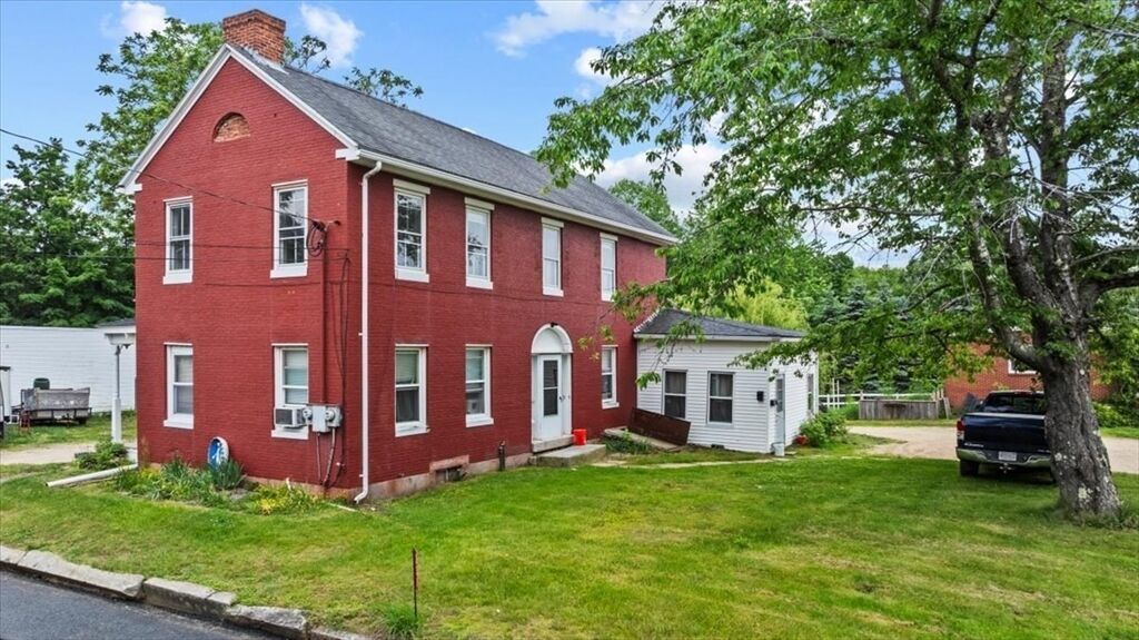 Property Photo:  331 N Main St  MA 01535 