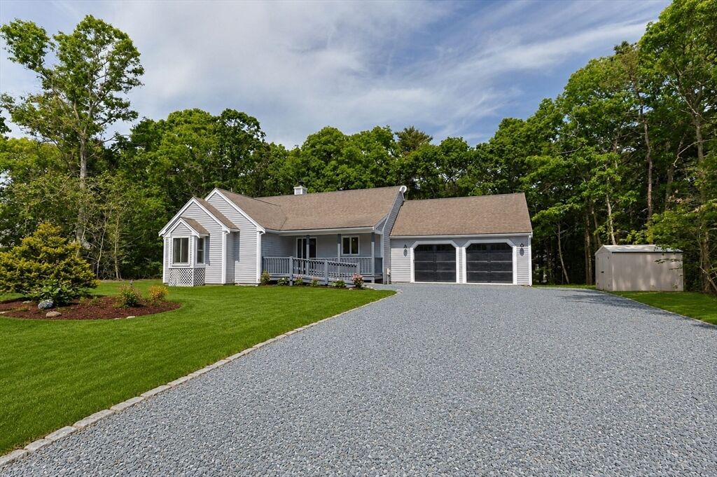 Property Photo:  24 Widow Coombs Walk  MA 02563 