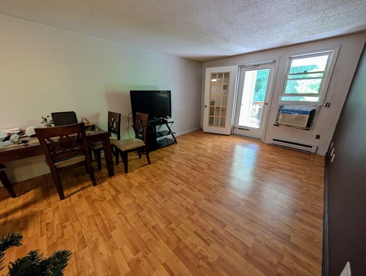 Property Photo:  182 Heritage Dr 182  MA 01534 
