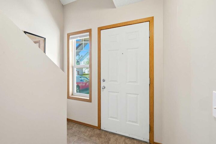 Property Photo:  96 Eversyde Court SW  AB T2Y 4S3 