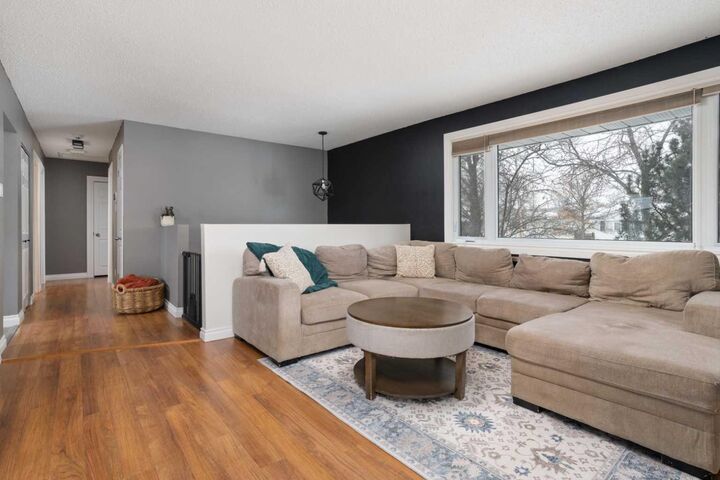 Property Photo: 5419 51 Street AB T4V 3C5