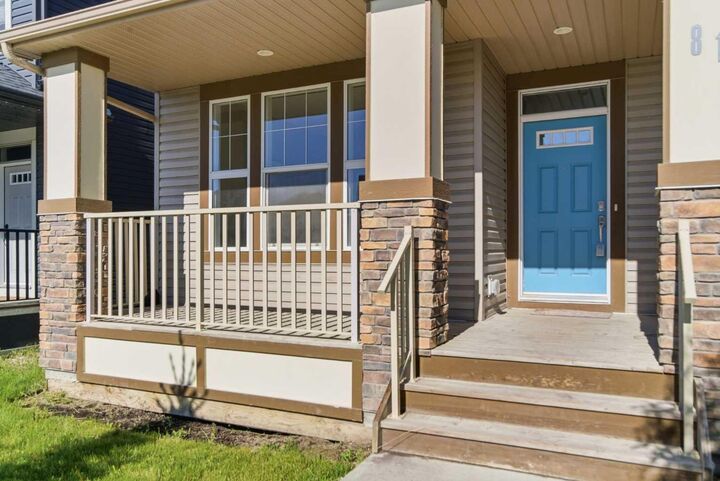 Property Photo: 81 Legacy Glen Green SE AB T2X 4G6