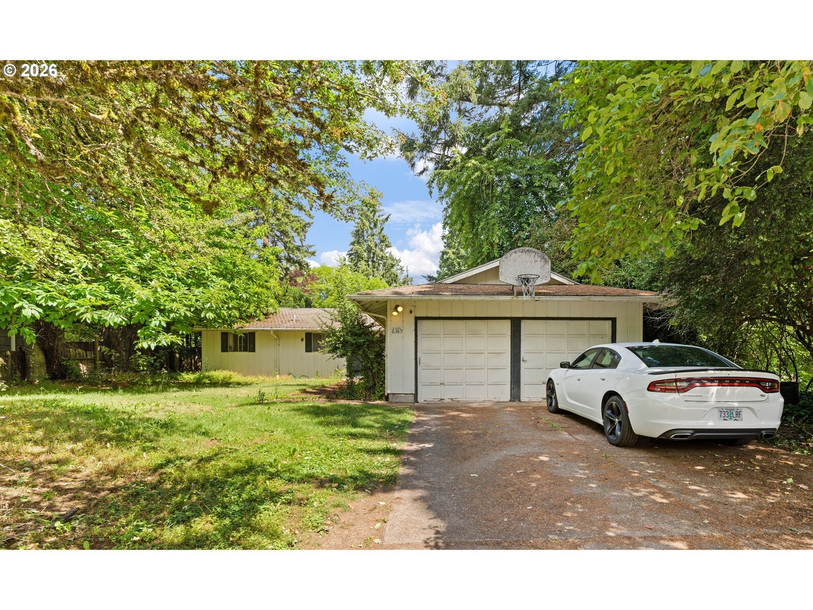 Property Photo: 6385 McEwan Rd OR 97035