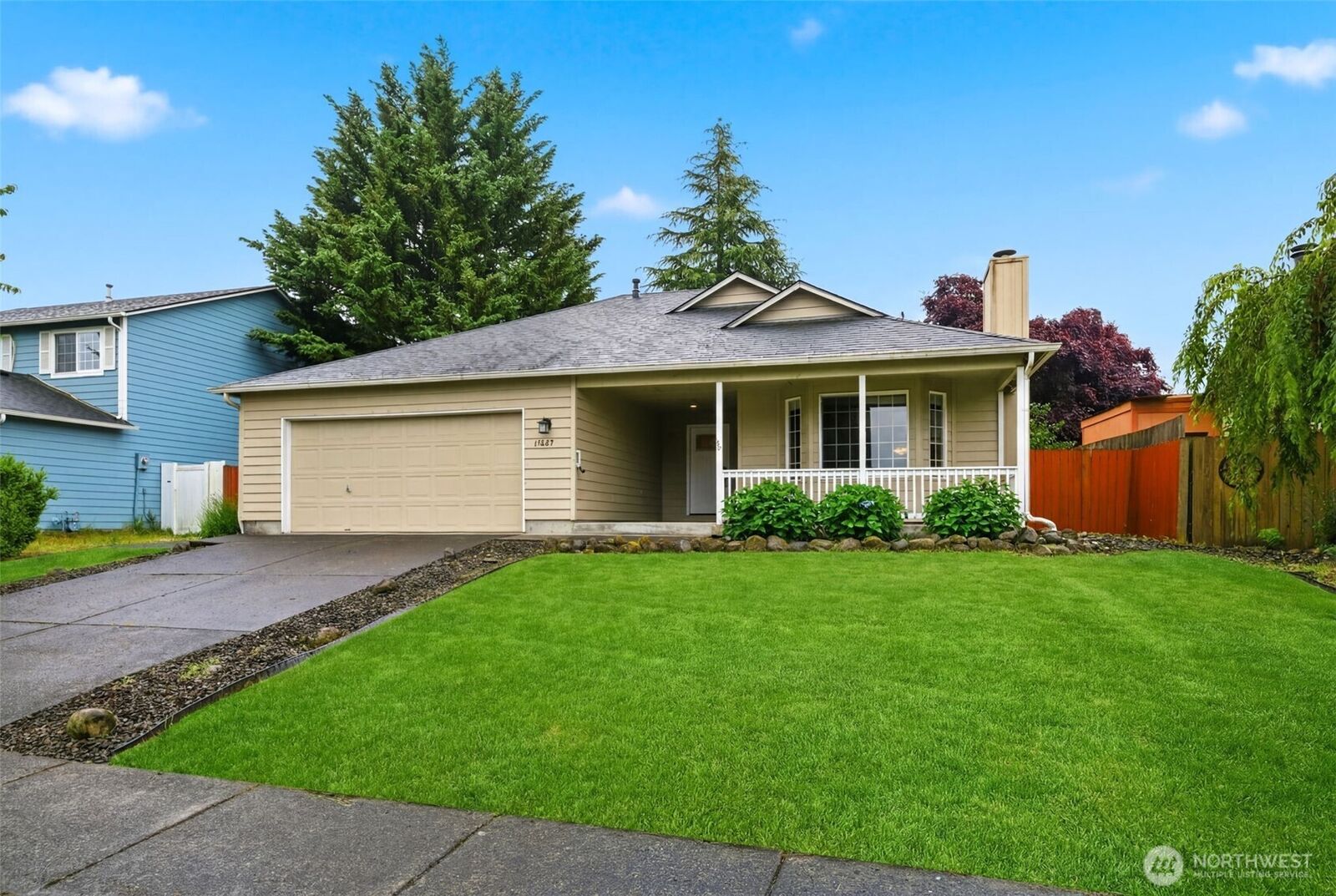 Property Photo: 15807 NE Noble Street WA 98682