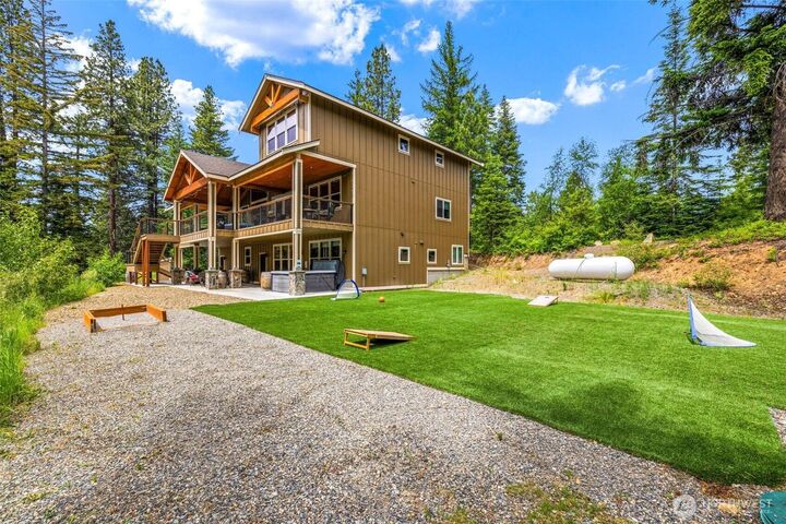Property Photo: 11474 Westside Road WA 98922