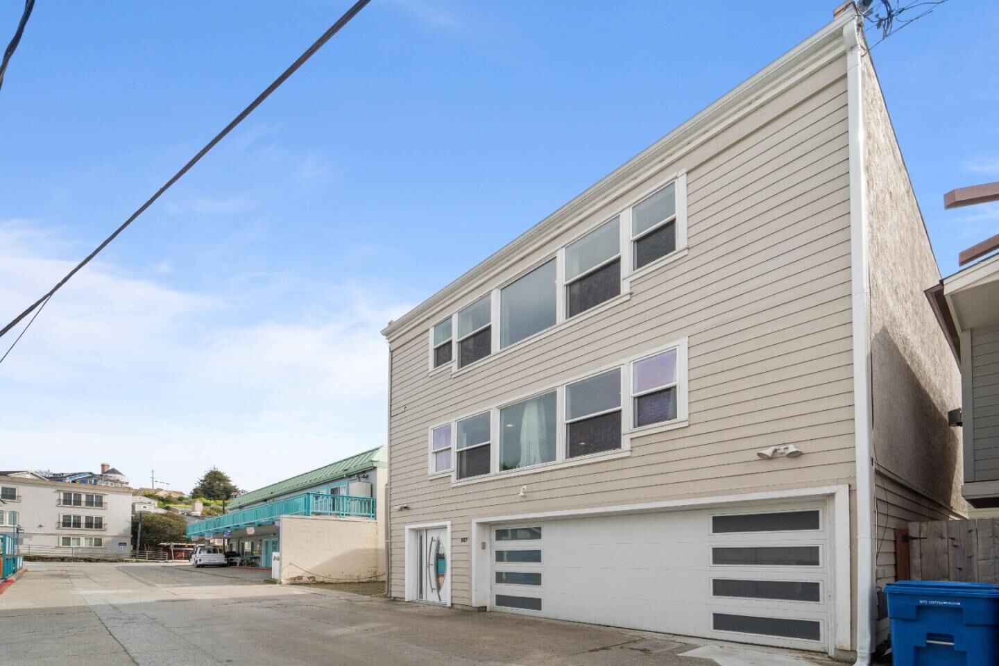 Property Photo:  107 Park Place  CA 95010 