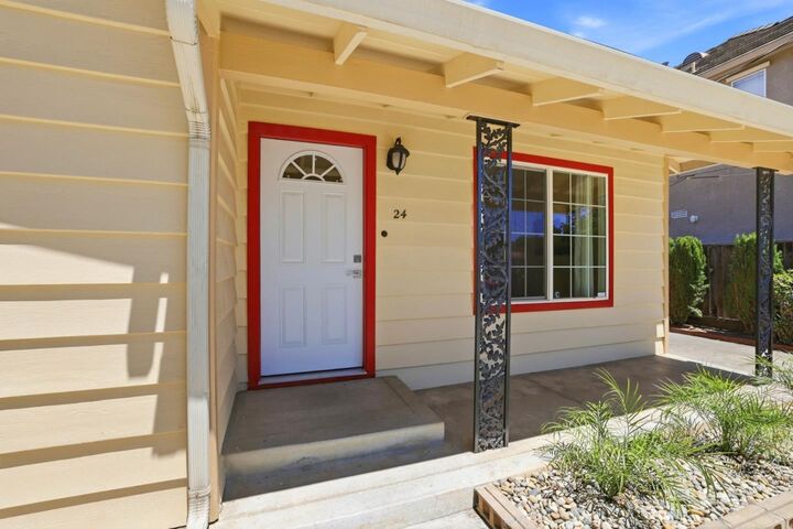Property Photo:  24 Scharff Avenue  CA 95116 