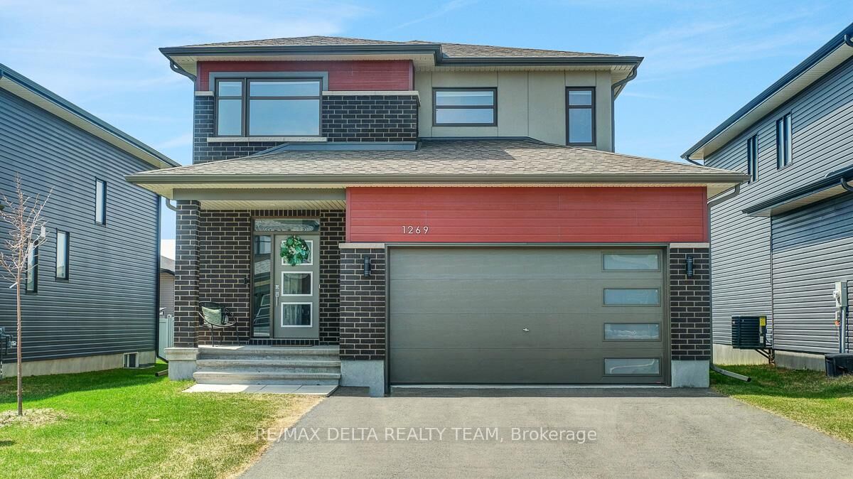 Property Photo: 1269 Diamond Street ON K4K 0M5