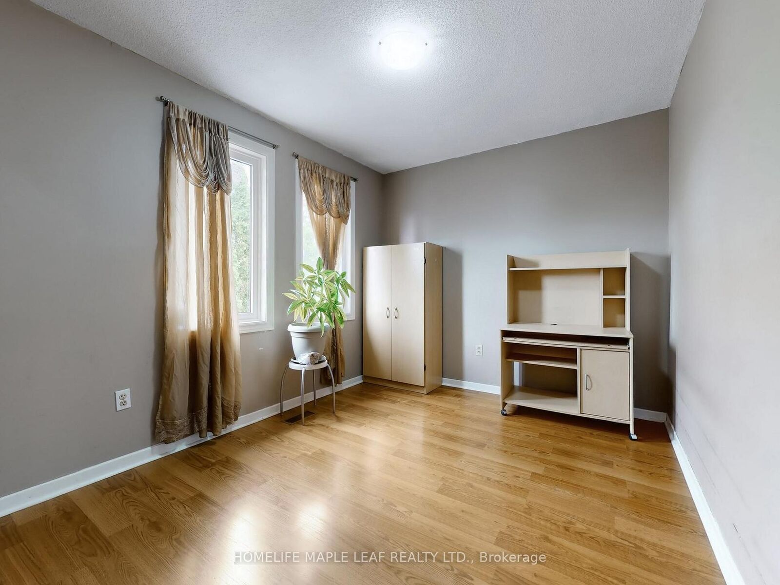 Property Photo: 39 Lamay Crescent ON M1X 1J2
