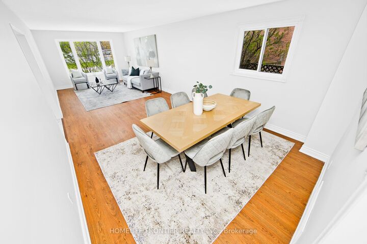 Property Photo: 278 Old Orchard Circle ON L6H 4N7