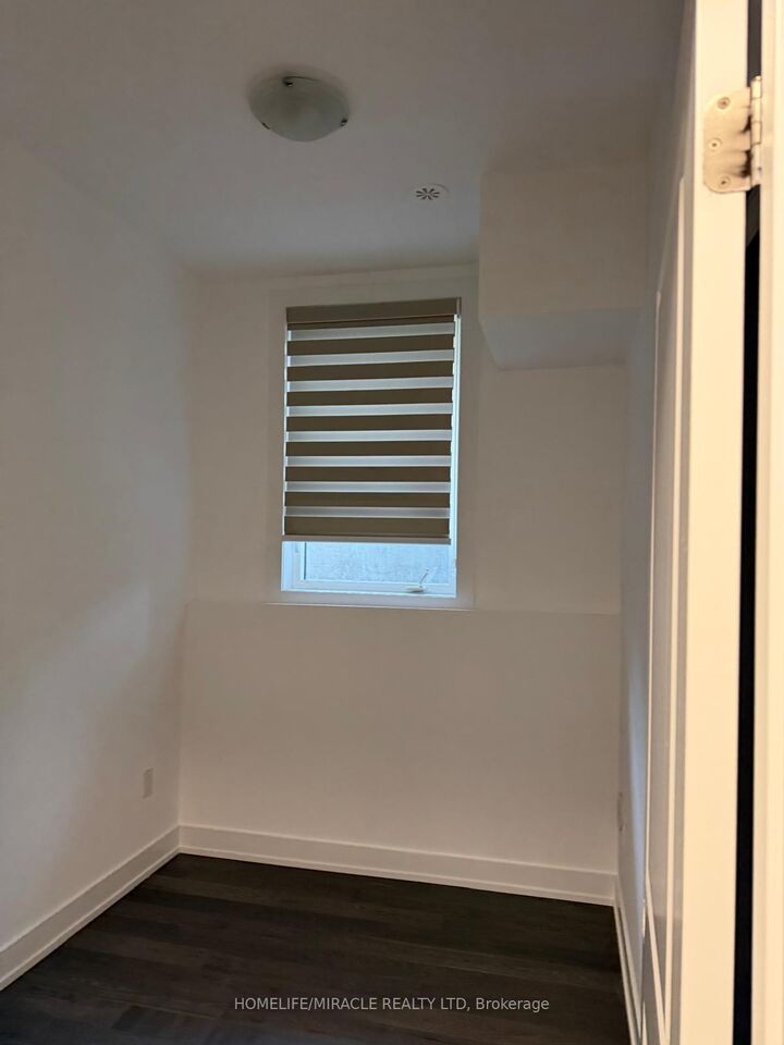 Property Photo: 9570 Islington Avenue L122 ON L4H 5E8