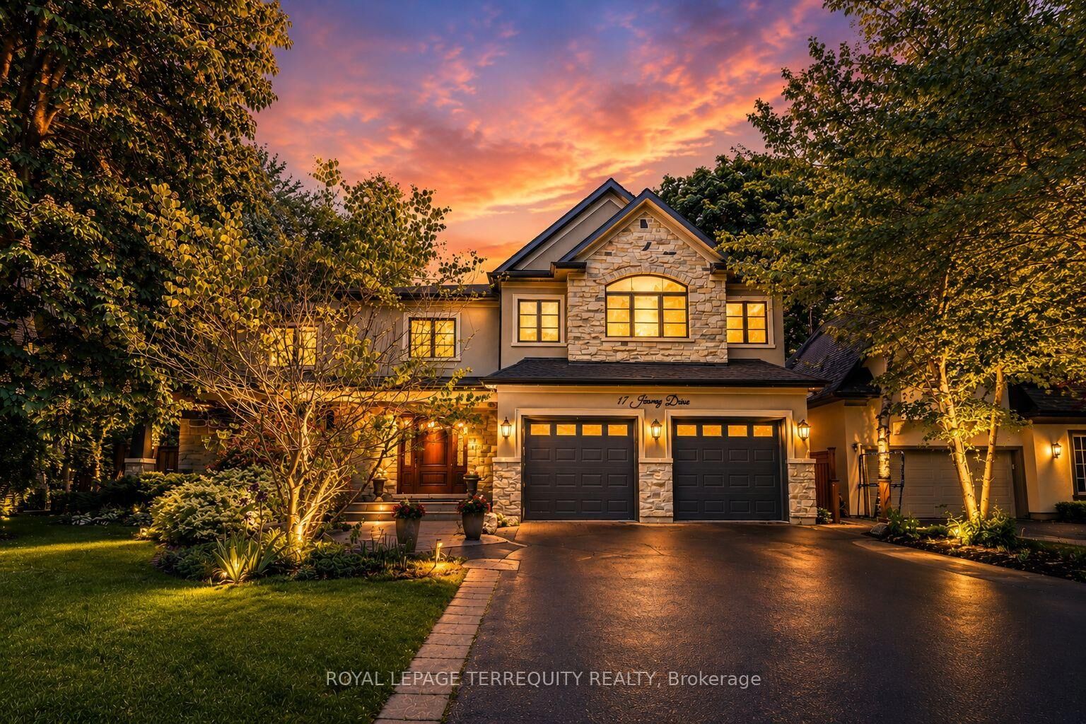 Property Photo: 17 Jeremy Drive ON L3R 2K7