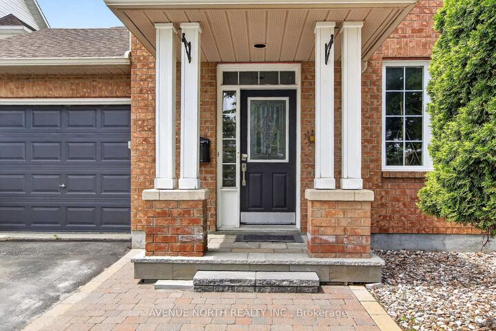 Property Photo: 18 Castlemore Street ON K2G 6N5