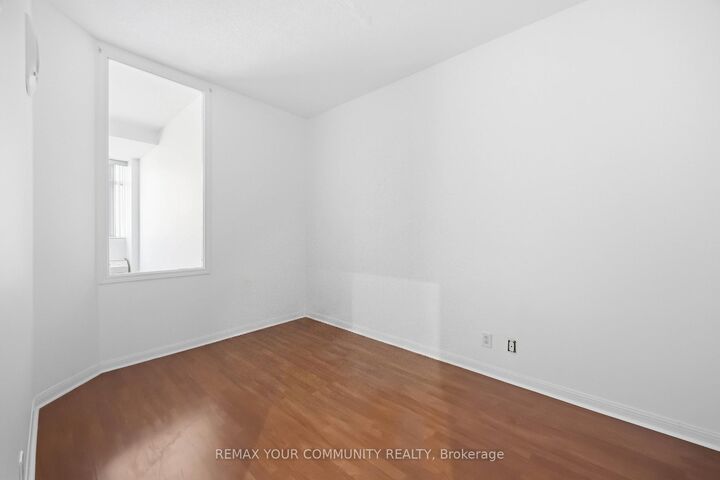 1600 Keele Street 502 — photo 1