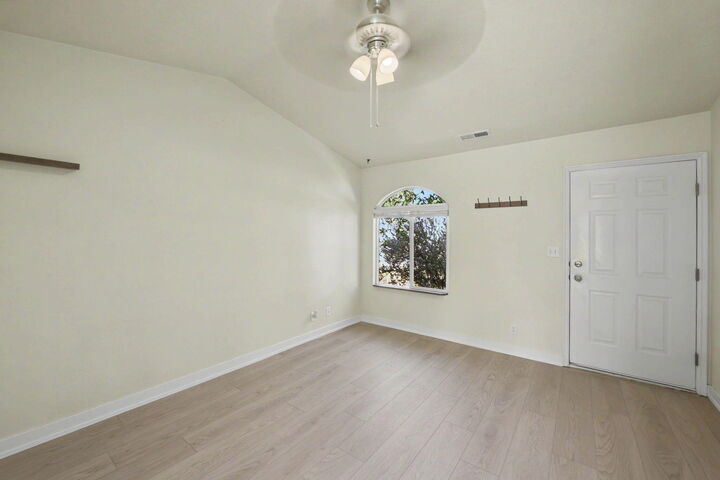 Property Photo: 2804 E 350 N UT 84790
