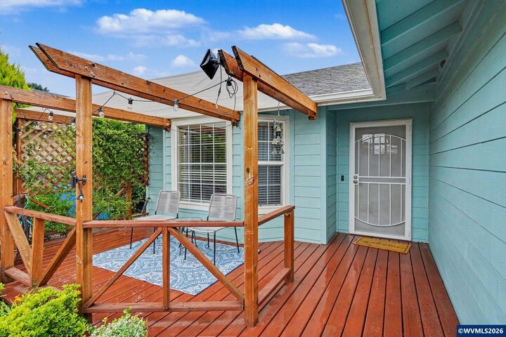 Property Photo:  4255 Great Plains Dr NE  OR 97305 