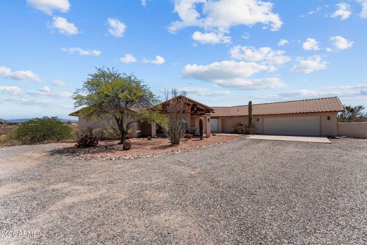 Property Photo:  51015 N 292nd Avenue  AZ 85390 