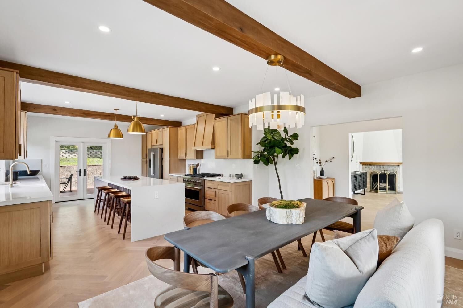 Property Photo:  88 Lincoln Park  CA 94960 