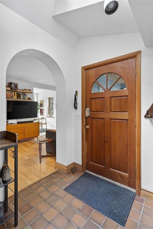 Property Photo:  552 W King Road  NY 14850 