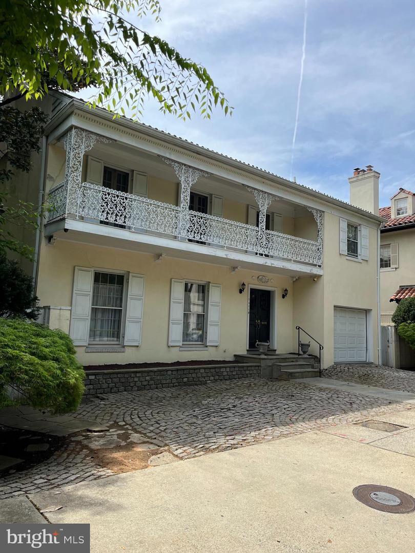 Property Photo: 2408 Tracy Place NW DC 20008