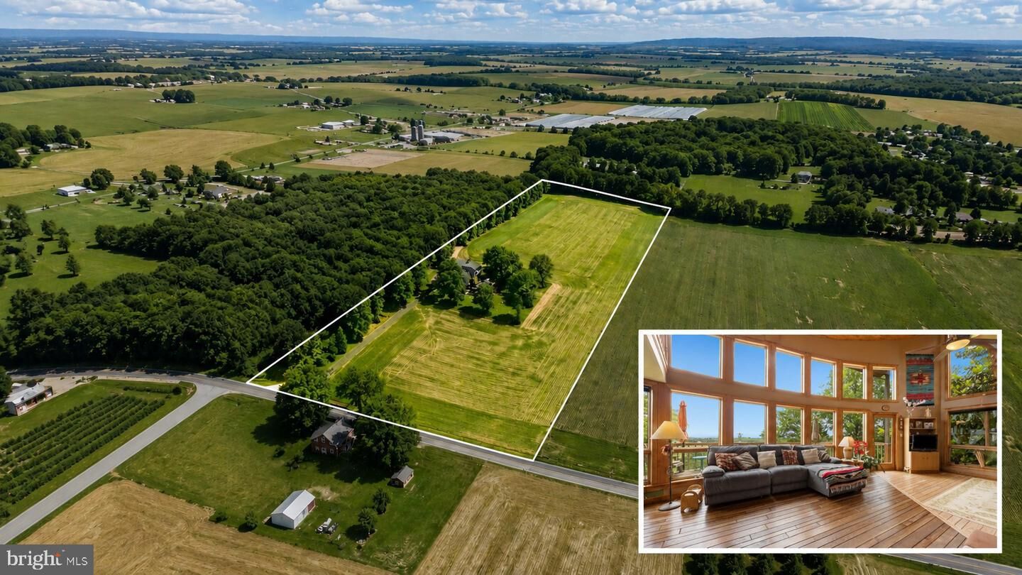 Property Photo: 3083 Oak Hill Road PA 17268