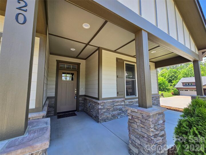 Property Photo:  16 Craftsman Overlook Ridge 27  NC 28704 