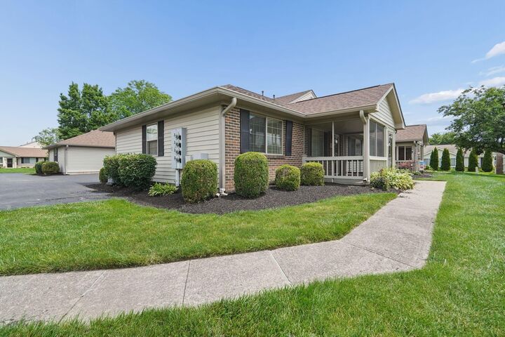 Property Photo:  37 Northpointe Lane  OH 43055 