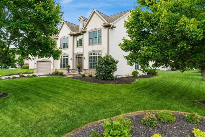 Property Photo: 8540 Oakshire Drive OH 43147
