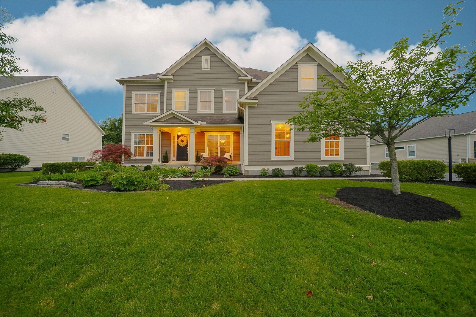 Property Photo: 7049 Firenza Place OH 43016