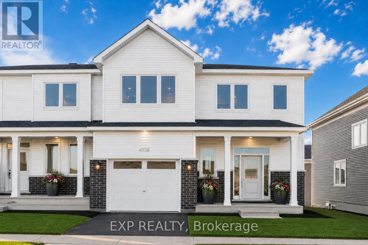 Property Photo:  4108 Obsidian Street West  ON K2J 6X9 