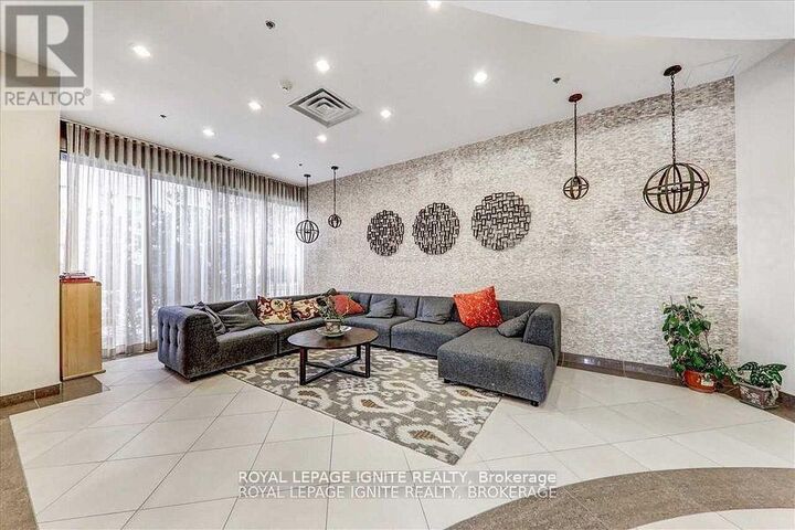 Property Photo: 760 Sheppard Avenue West # 608 ON M3H 0B3