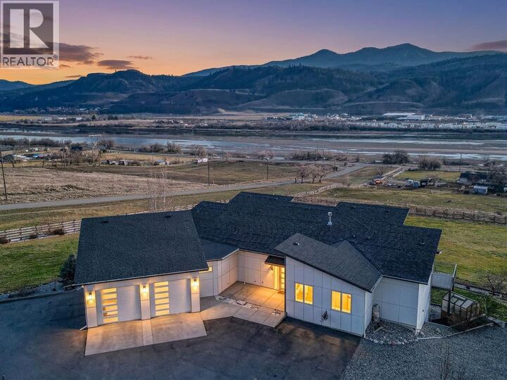 Property Photo: 3093 Shuswap E Road BC V2H 1T1