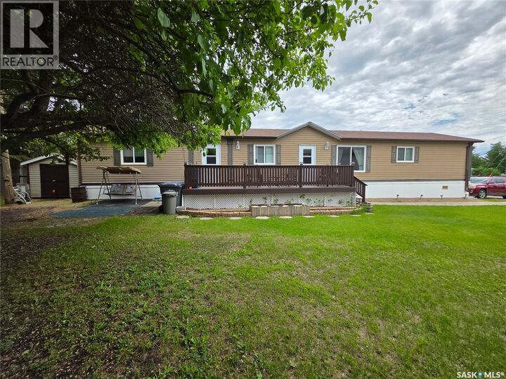 Property Photo:  38 555 Dielschneider Road  SK S0A 2P0 