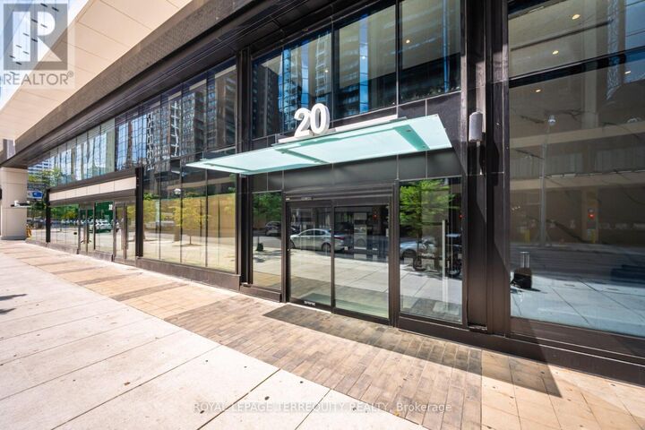 Property Photo:  20 Edward Street 518  ON M5G 0C5 