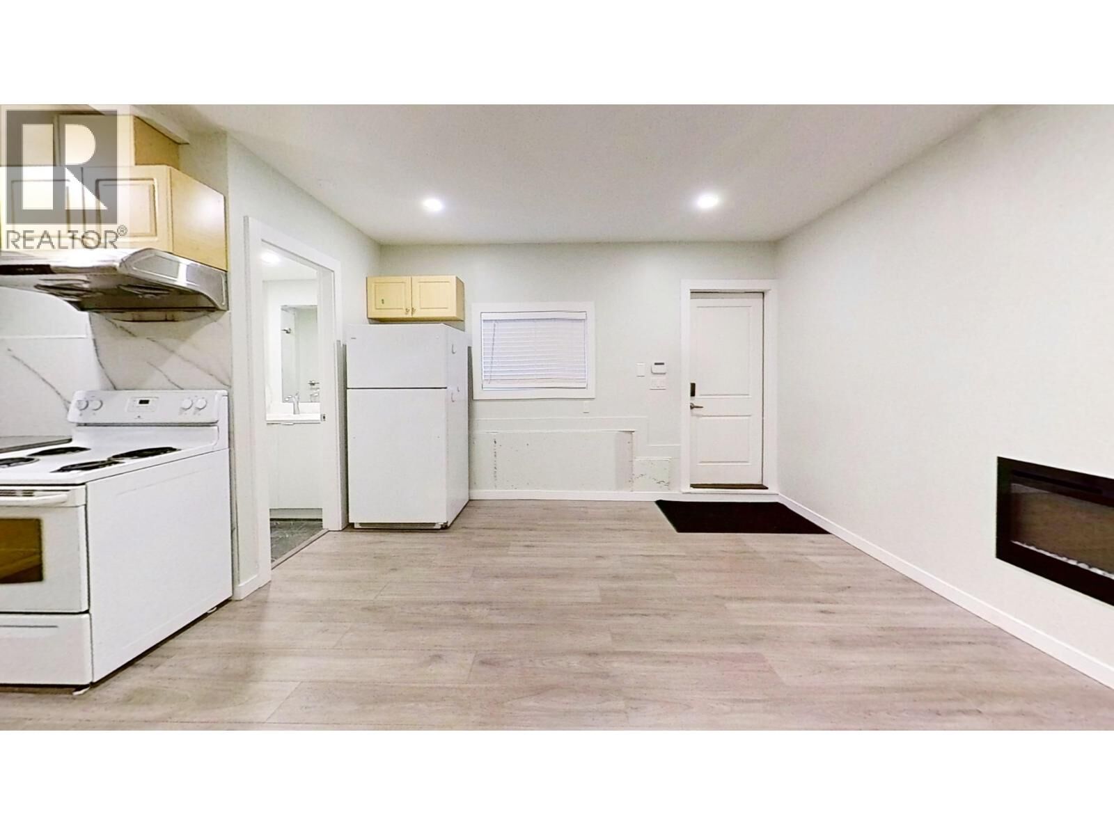 Property Photo:  966 Stewart Avenue  BC V3K 2N6 