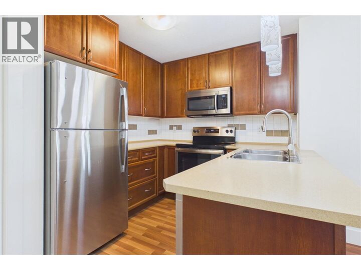 Property Photo: 256 Hastings Avenue 404 BC V2A 2V6