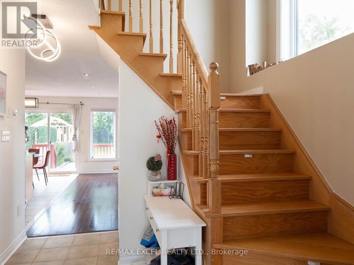 Property Photo:  118 Redkey Drive  ON L3S 4R6 