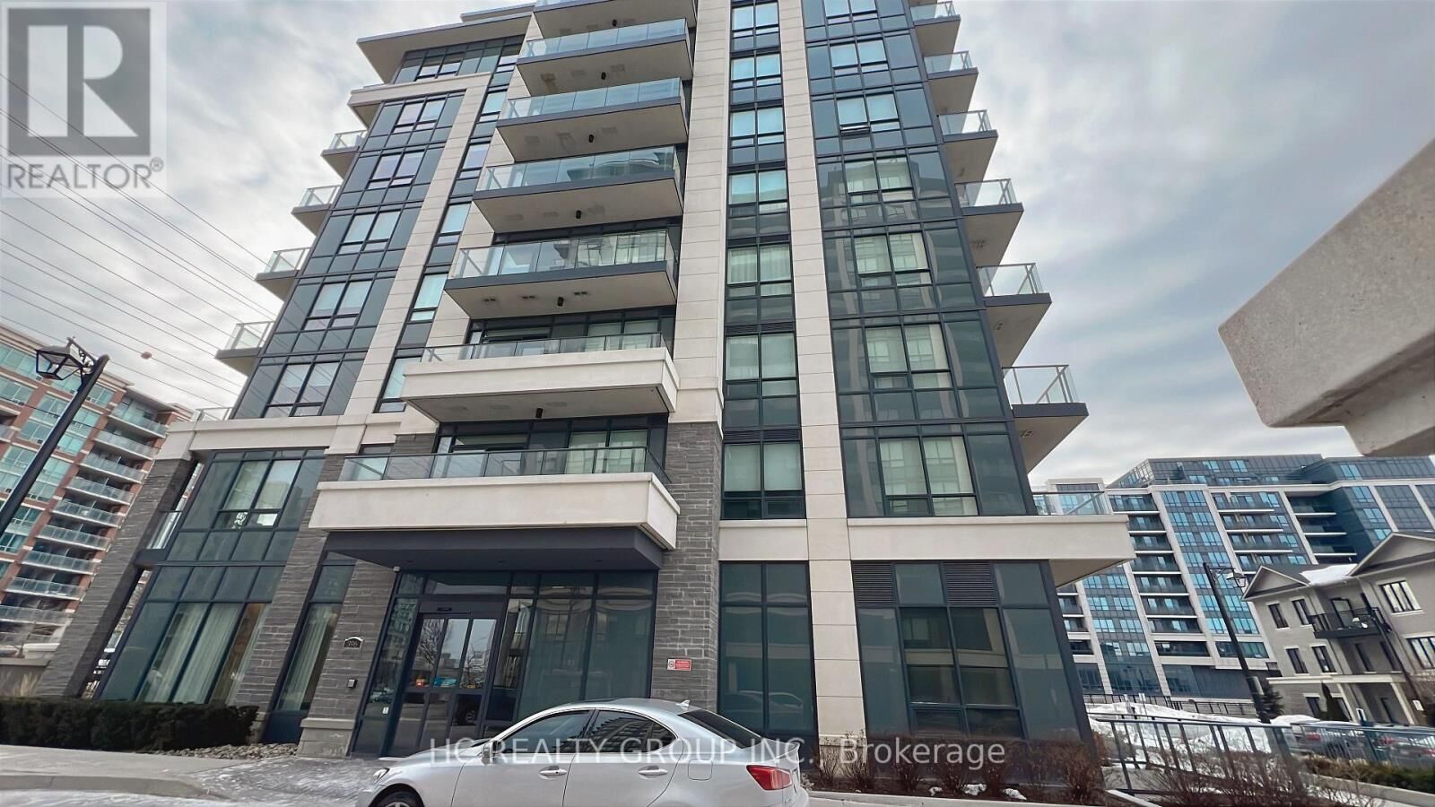 Property Photo: 396 Highway 7 Avenue East 607 ON L4B 0G7