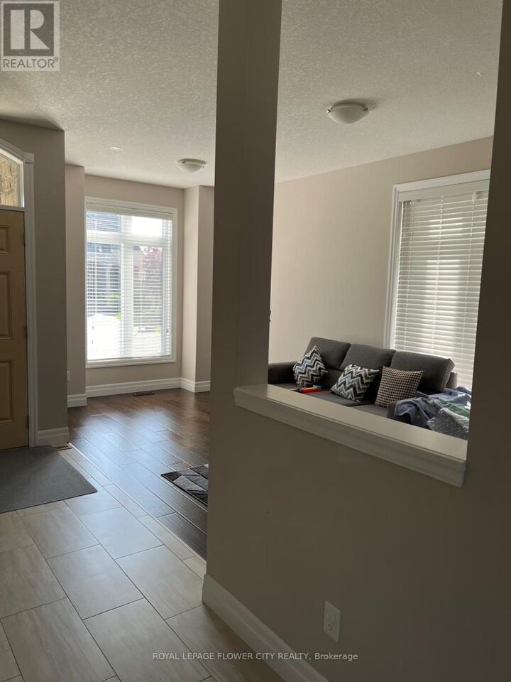 Property Photo: 128 Ottawa Avenue ON N4T 0H9