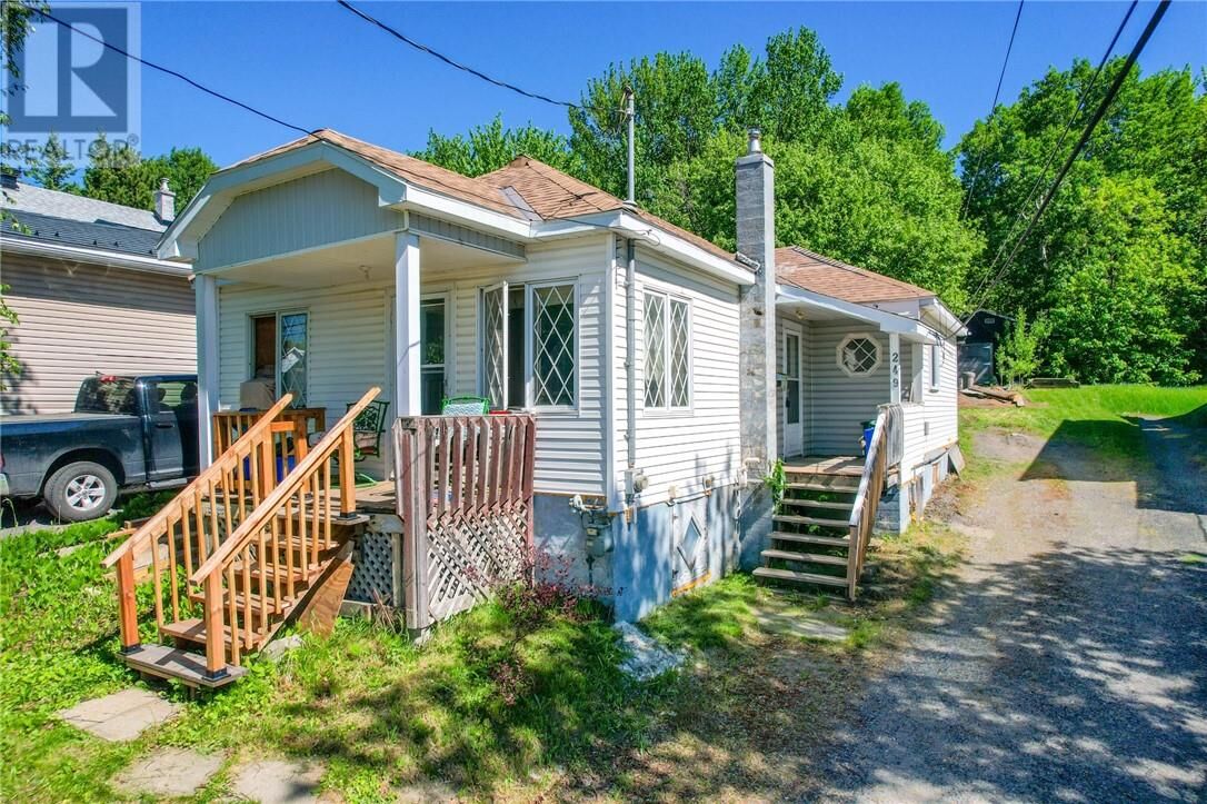 Property Photo: 249 Riverside Drive ON P3E 1H4
