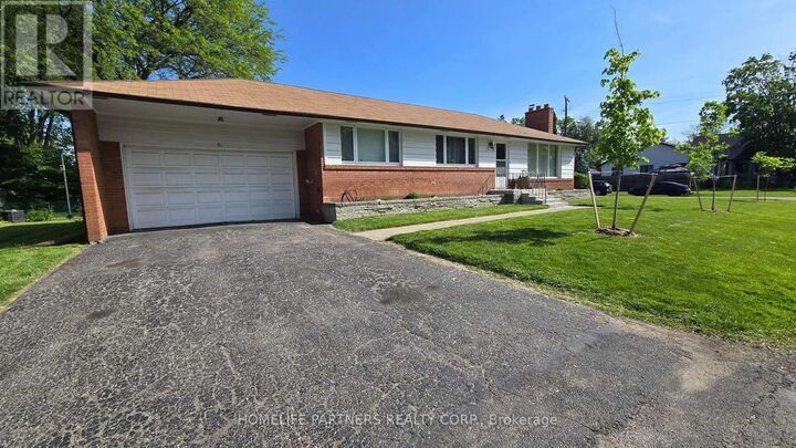 Property Photo: 26 Leland Avenue ON M8Z 2X7