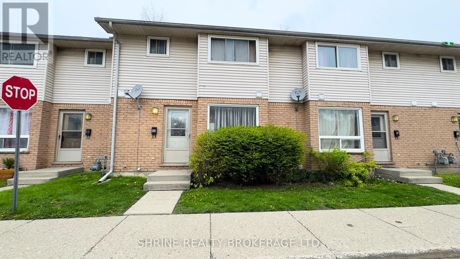 Property Photo:  550 Second Street 52  ON N5V 3S3 