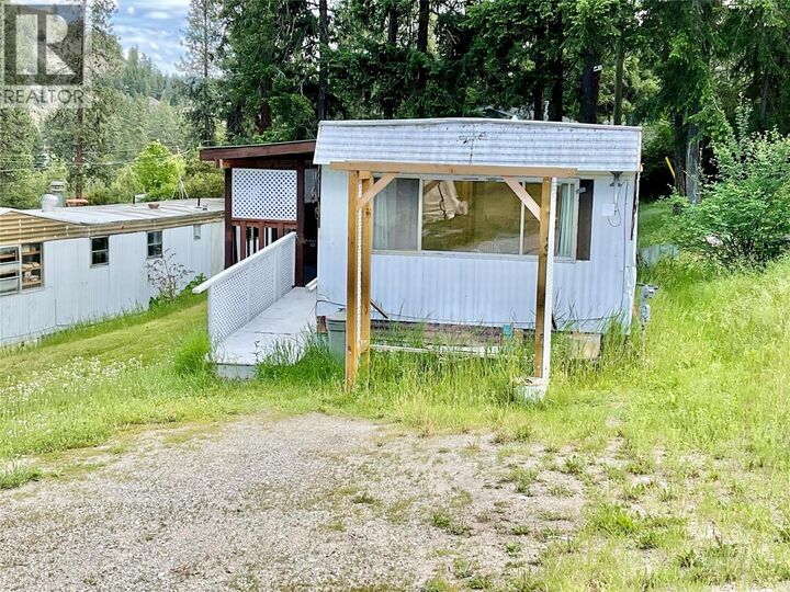 1675 33 Highway 11 — photo 1