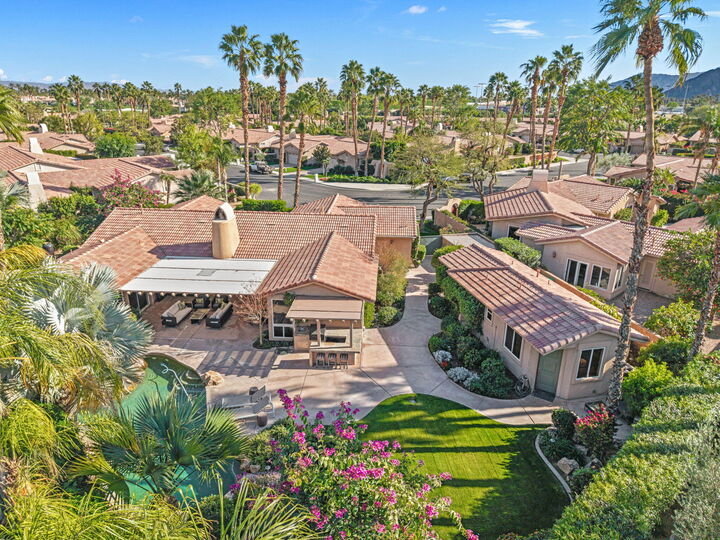 Property Photo: 49105 Casa Del Rio CA 92253