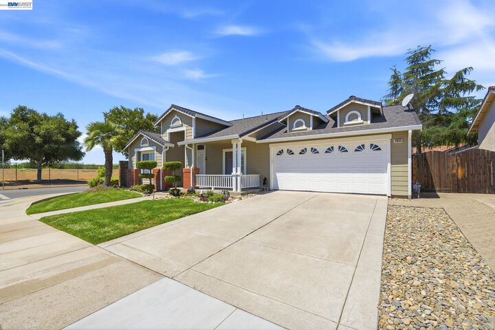 Property Photo: 3035 Hudson Dr CA 94513