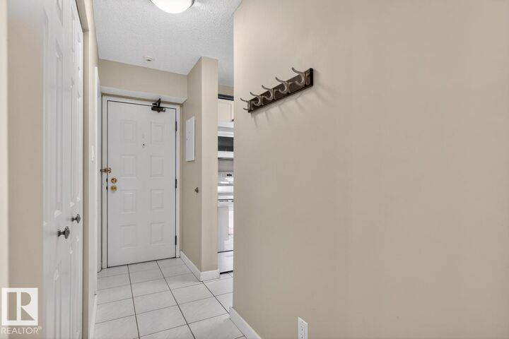 Property Photo: 10545 Saskatchewan Drive NW 405 AB T6E 6C6