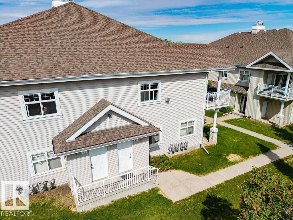 Property Photo: 3040 Spence Wynd SW 71 AB T6X 1N7
