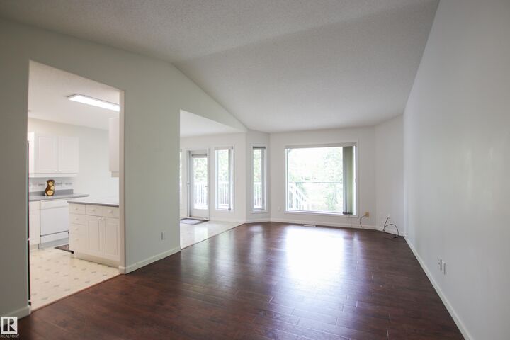 Property Photo:  9420 172 Street NW 3  AB T5T 6K1 