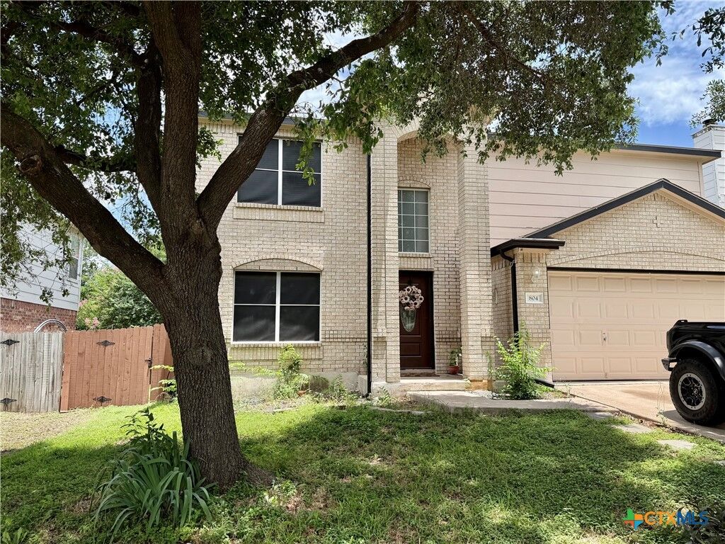 Property Photo: 804 Tapestry Cove TX 78660