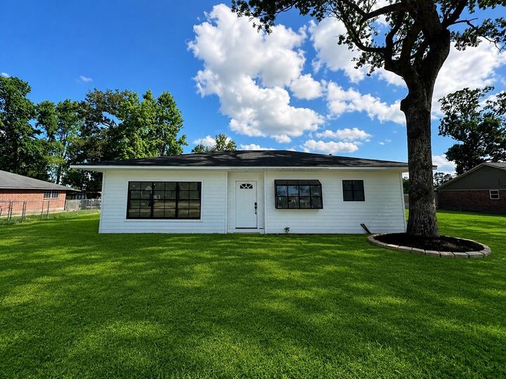 Property Photo:  23718 E Webb Road  TX 77365 